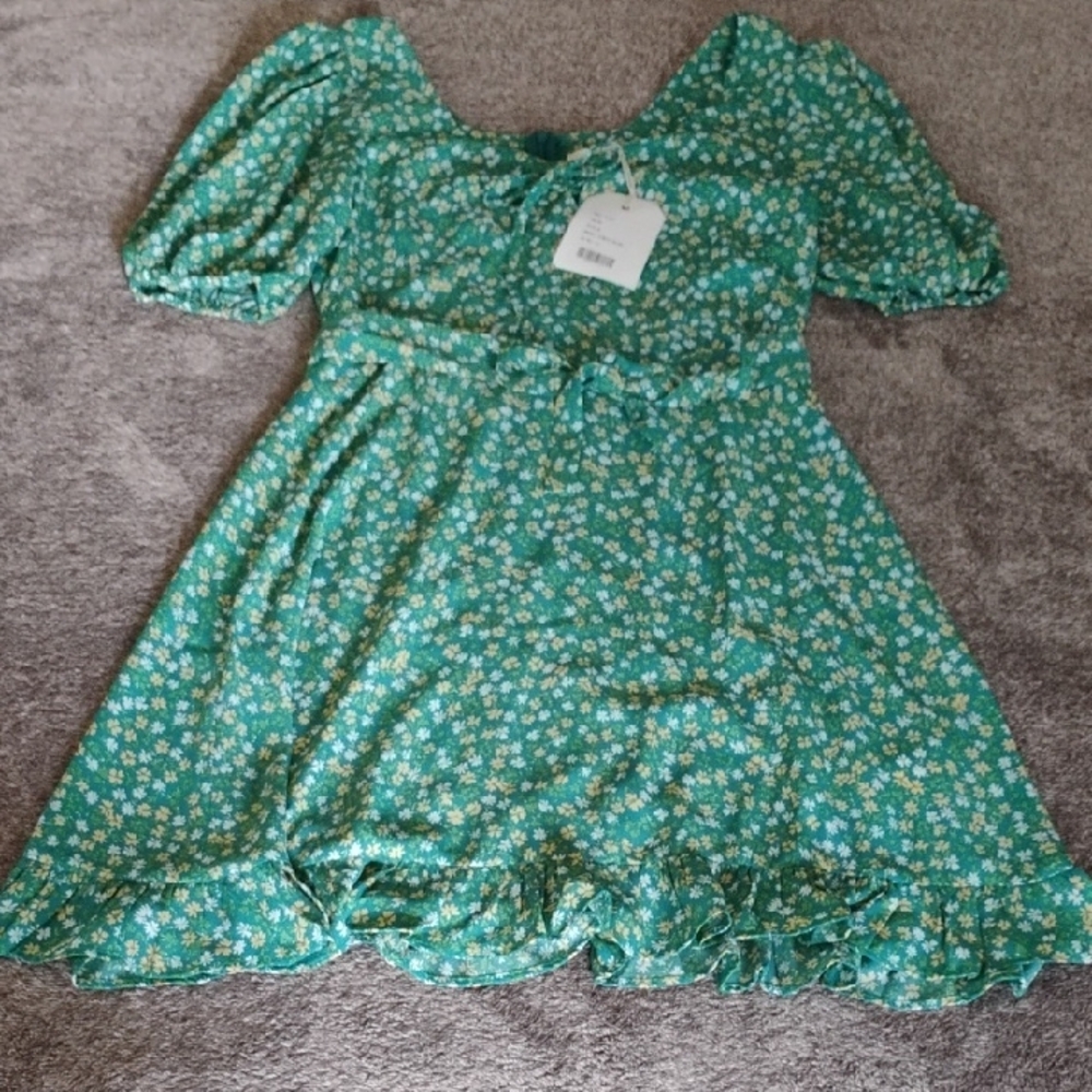 Simple Retro NWT Juli Mini Tea Dress